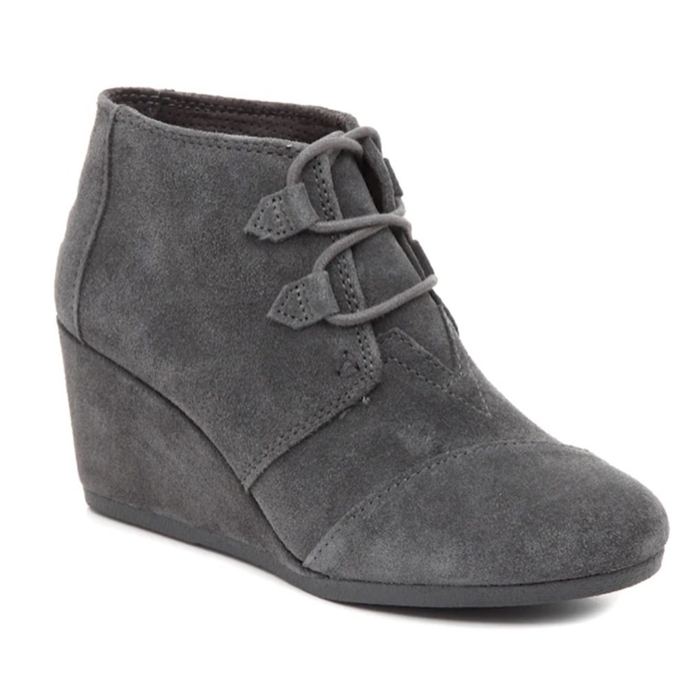 NWT Tom’s Grey Ankle Booties 7.5